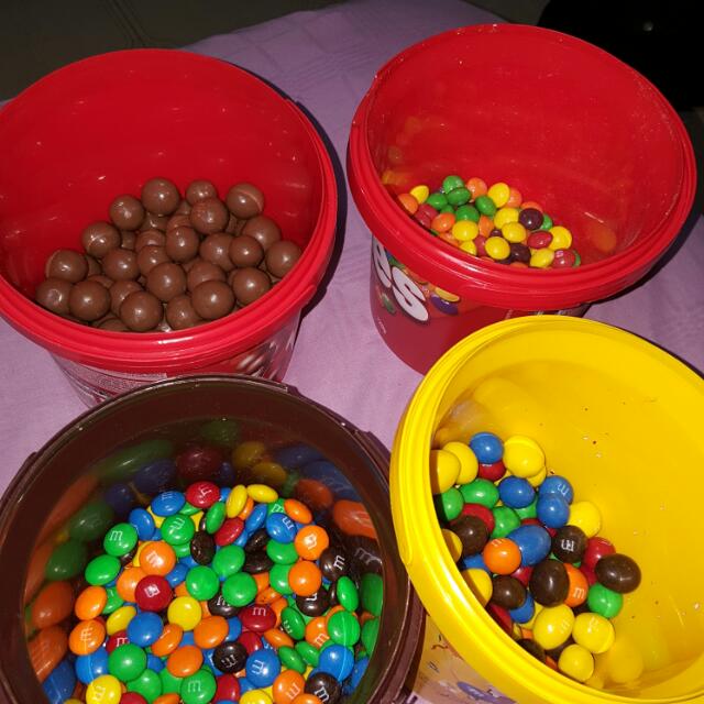 Limited Edition Easter M &m, Bulletin Board, Preorders on Carousell