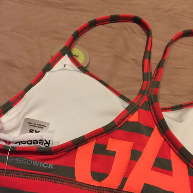 Brassiere reebok 2017 hotsell