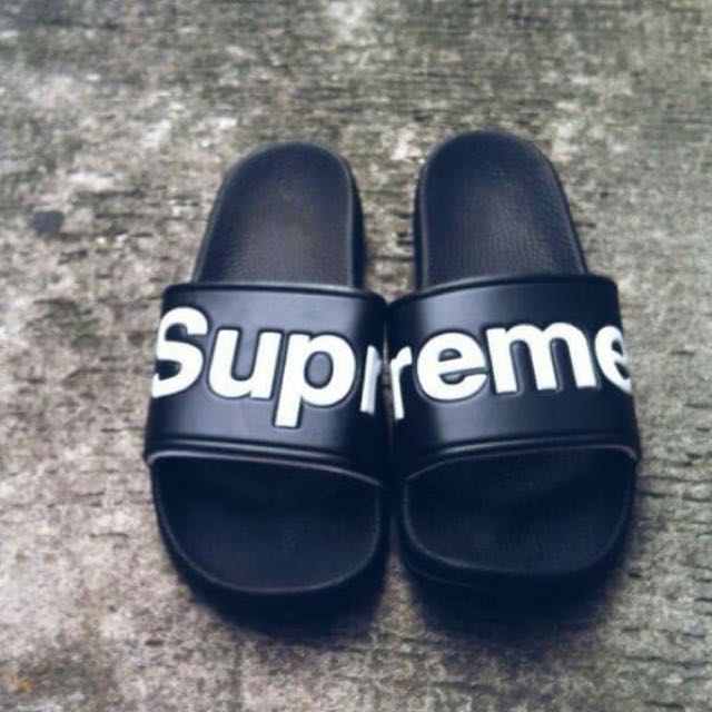 Fake 2025 supreme slippers