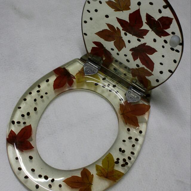 (Category: ) located in . Submitted by adiepreloved (Listing ID 214335344, Image 1). Description: .
