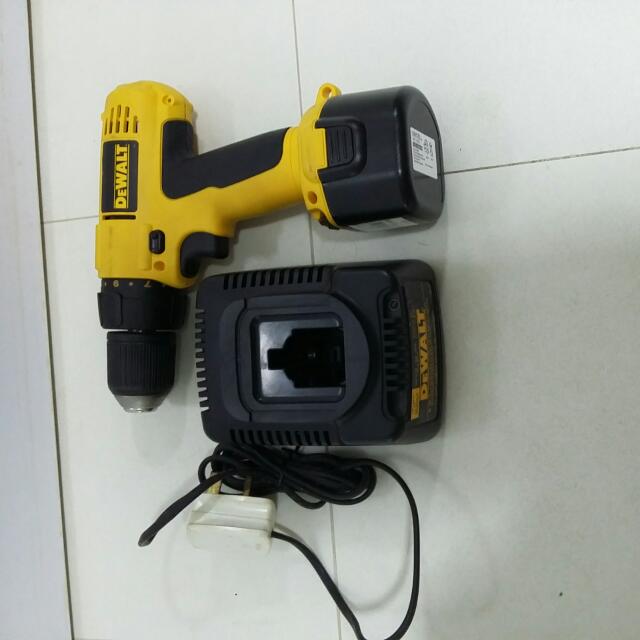 DeWALT DC750KA Cordless Power Drill Mobile Phones Gadgets