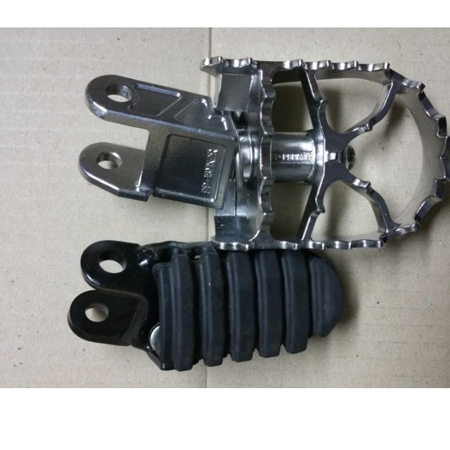 Pivot pegz 2025 africa twin