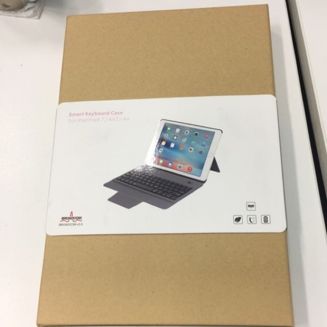 iPad Air 2 Bluetooth Keyboard/keypad (dark blue), Computers & Tech