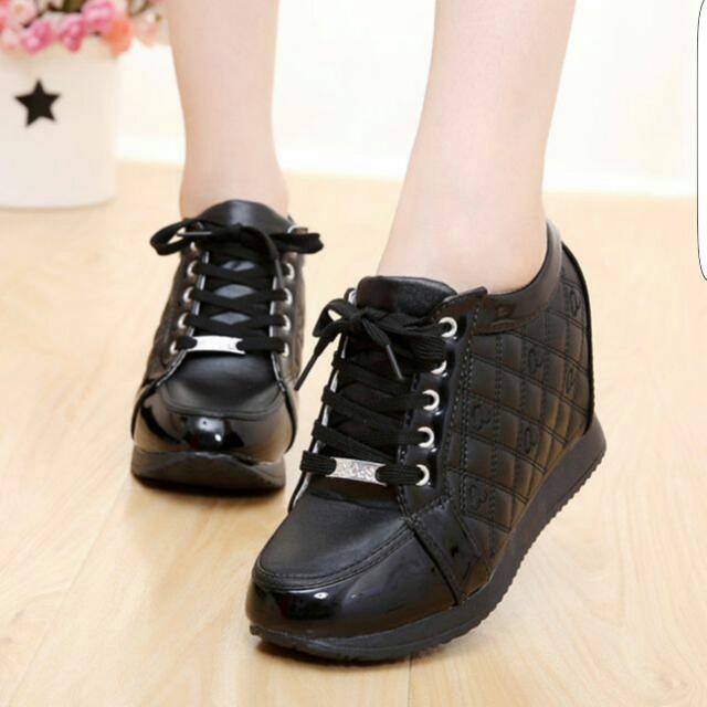 Quilted best sale wedge sneakers