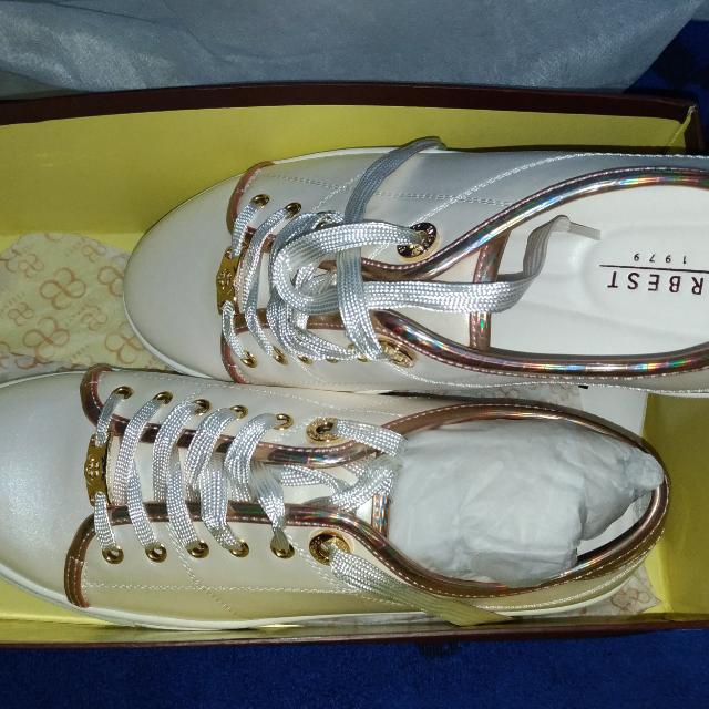 Sneakers Everbest Ashelia Putih Uk 38 Fesyen Wanita Sepatu Di Carousell