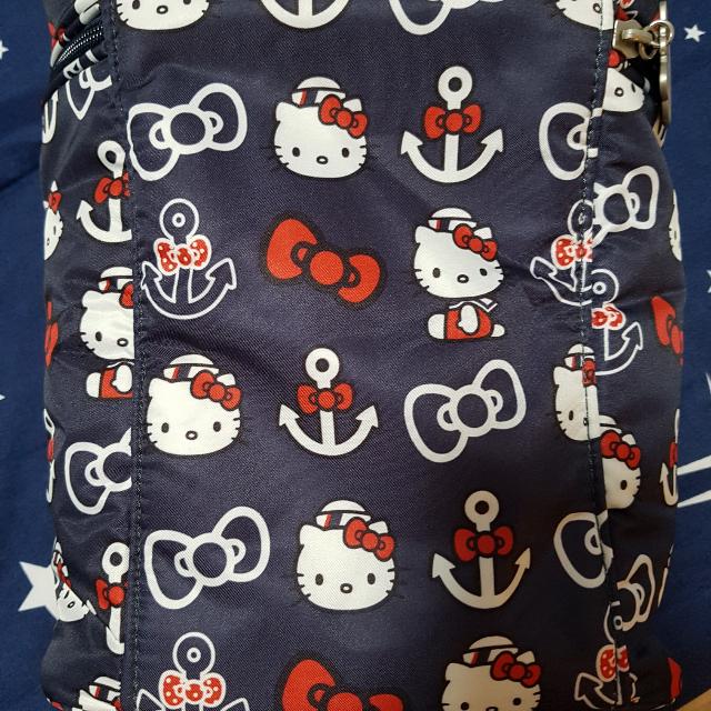 VGUC Out To Sea Fuel Cell Jujube, Women's Fashion, Bags & Wallets