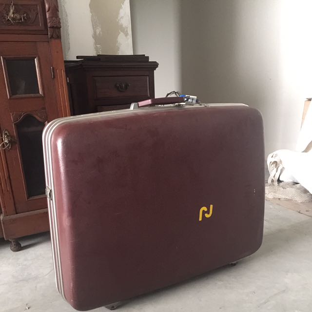 Vintage Echolac Luggage, Hobbies & Toys, Memorabilia & Collectibles ...