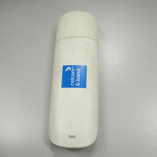 Broadband Dongle Celcom Electronics Computer Parts Accessories On Carousell