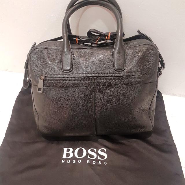 sling bag hugo boss