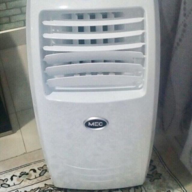 Mec 1 5 Hp Portable Air Conditioner Cad G12pr1b With Energy Saving Mode Kitchen Appliances On Carousell