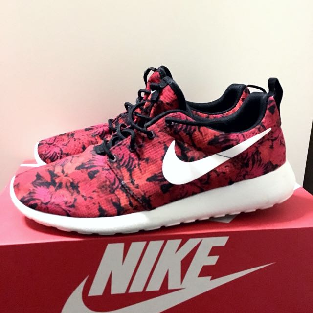 NIKE red Flower Pattern Roshe Women s Fashion Shoes on Carousell