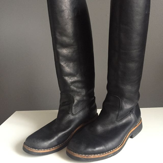 roots leather boots