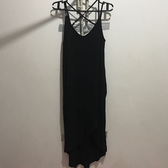 Something Borrowed (Zalora) Black Maxi Dress (Category: Dresses) located in Quezon City. Submitted by jellyacceee (Listing ID 97087445, Image 1). Description: .