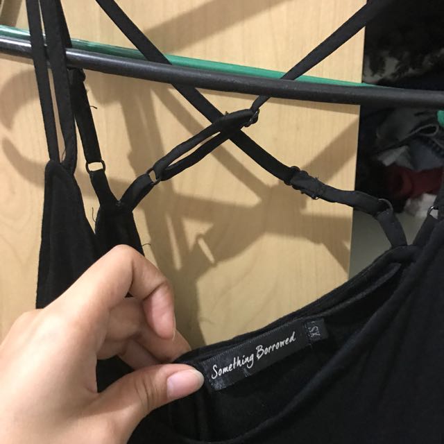 Something Borrowed (Zalora) Black Maxi Dress (Category: Dresses) located in Quezon City. Submitted by jellyacceee (Listing ID 97087445, Image 2). Description: .
