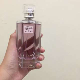 Perfume " Flora By Gucci "