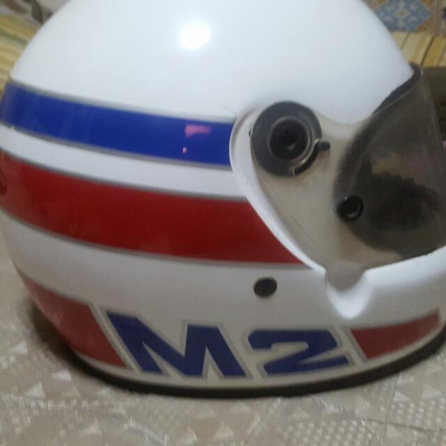 Bell M 2 (Category: Motorcycle Accessories) located in Singapore. Submitted by amirnorton (Listing ID 97364521, Image 1). Description: Bell M 2 fullface helmet. Helmet in good condition only sponge start to wear off.Size M or 59cm.