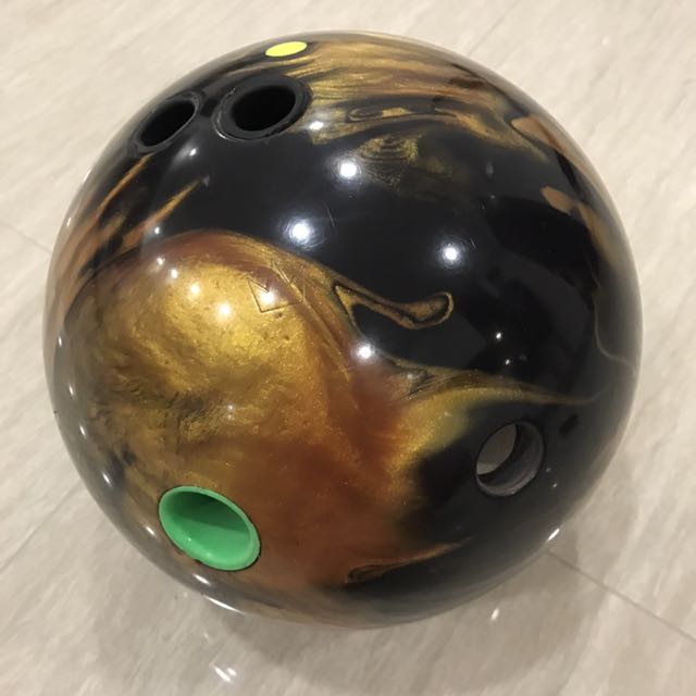 Bowling Ball (15 lbs) Brunswick Brute Strength, Sports Equipment