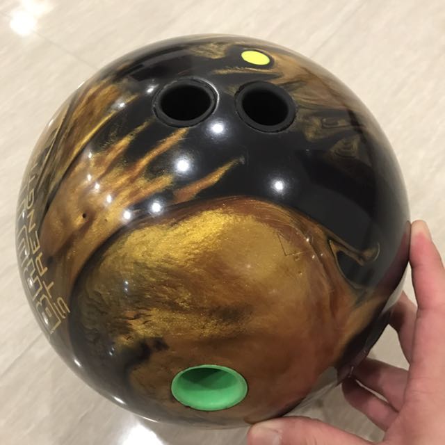 Bowling Ball (15 lbs) Brunswick Brute Strength, Sports Equipment