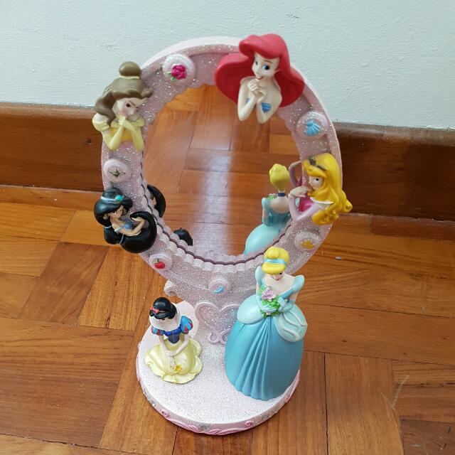 Disney Princess Vanity Mirror, Women's Fashion, Watches & Accessories