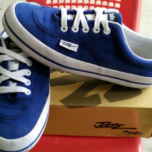 Kasut sales pallas jazz