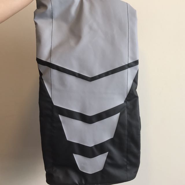 Nike hoops large elite on sale max air team duffel bag