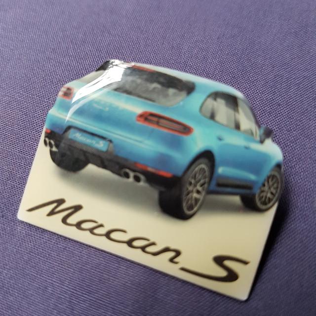Porsche Collar Badge Pin, Everything Else on Carousell
