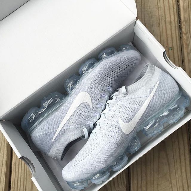 GD Nike vapormax platinum