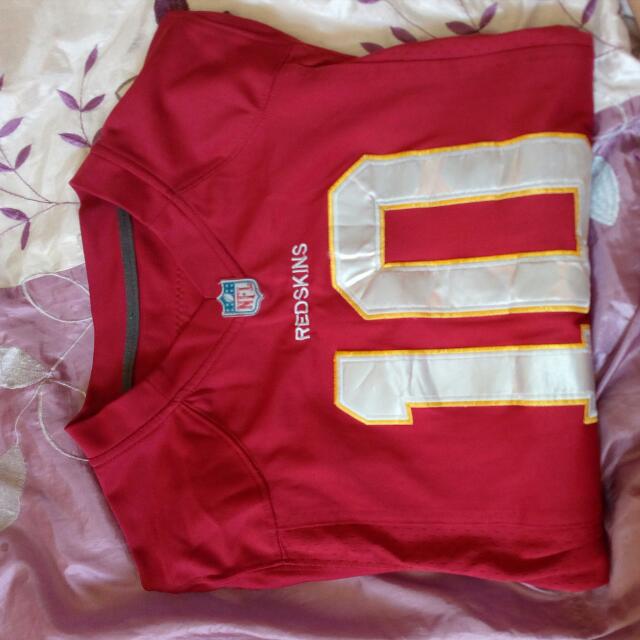 Red Skins NRL Nike Top (Category: Clothes) located in Auckland. Submitted by moniketaylor (Listing ID 97478413, Image 1). Description: .