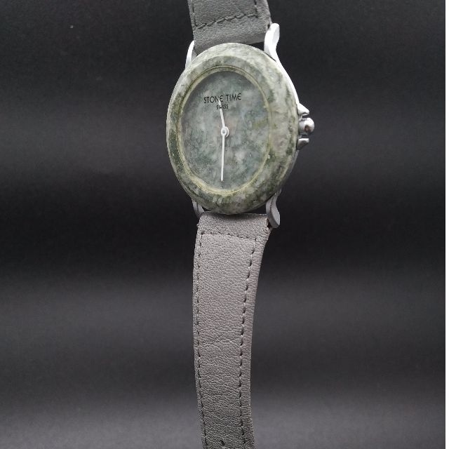 Stone Time Watch Unisex Gray Quartz Dial Material New