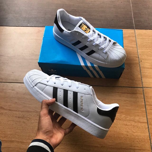 superstar black white
