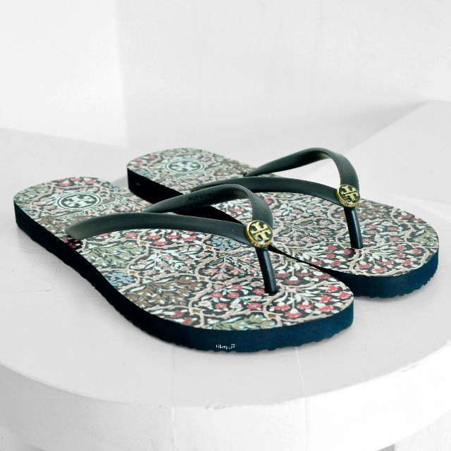 Tory Burch Navy Magnolia Thin Rubber Flip Flop Style No