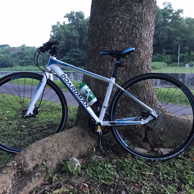 Boardman comp 2025 x7 hybrid bike