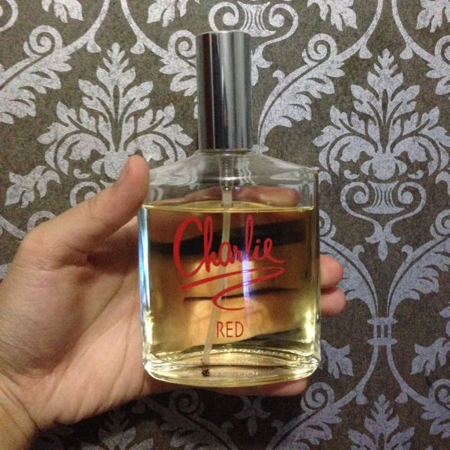 Charlie Red Revlon Kesehatan Kecantikan Parfum Kuku Lainnya Di Carousell