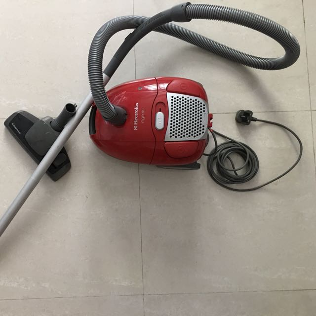Electrolux Ingenio Vacuum Cleaner, TV & Home Appliances, Vacuum Cleaner