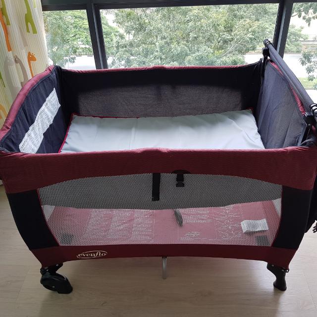 evenflo playpen