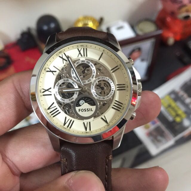 Me3027 fossil hotsell