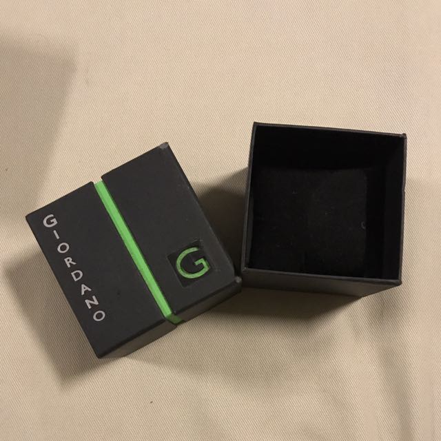 Giordano deals watch box