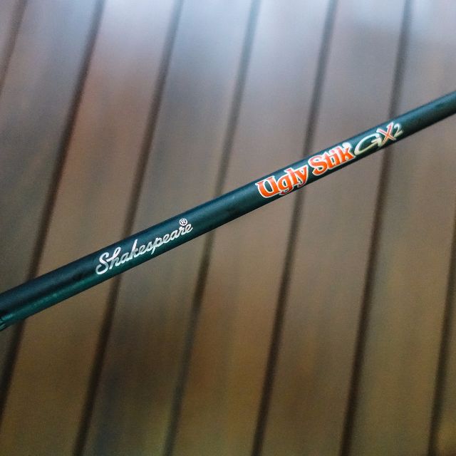 Shakespeare Ugly Stik GX2 Spinning Rod, Sports Equipment, Fishing on  Carousell