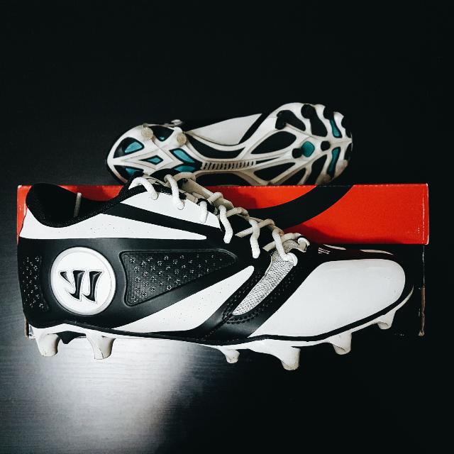 Warrior burn cleats hot sale