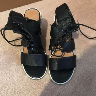 Rubi Shoes