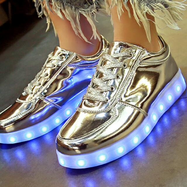 Golden Color Shoes Size 39 With 7 LED 