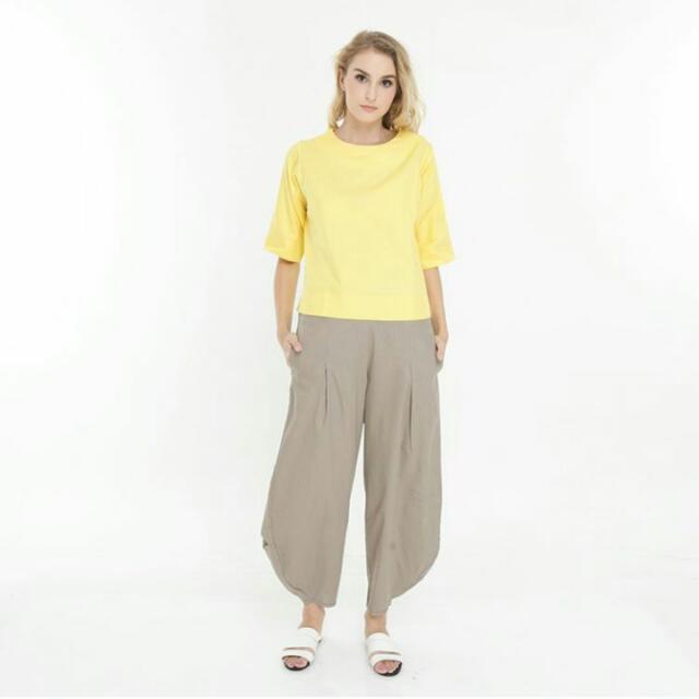 Jasmine Pants Olive By Beatrice Clothing Fesyen Wanita Pakaian Wanita Di Carousell