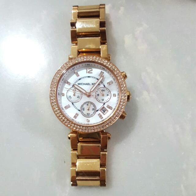 michael kors rose gold mother of pearl watch