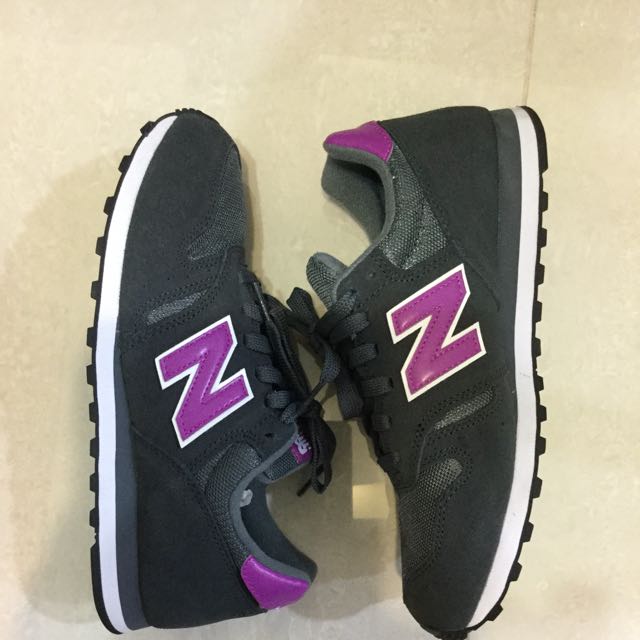New Balance 373 Women s US Sz9 Women s Fashion Footwear