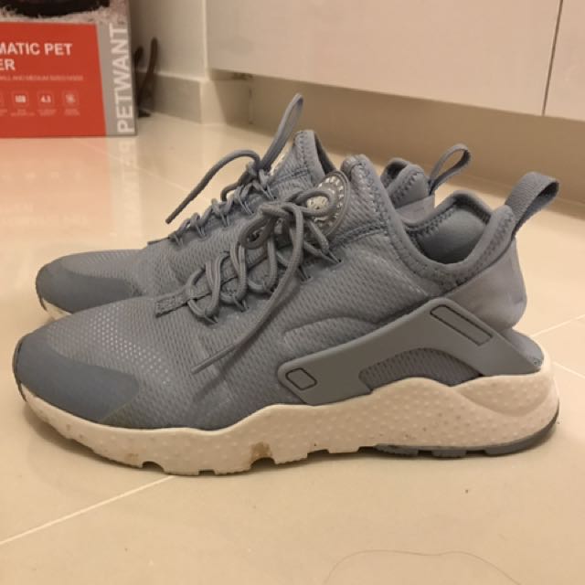 nike huarache baby blue