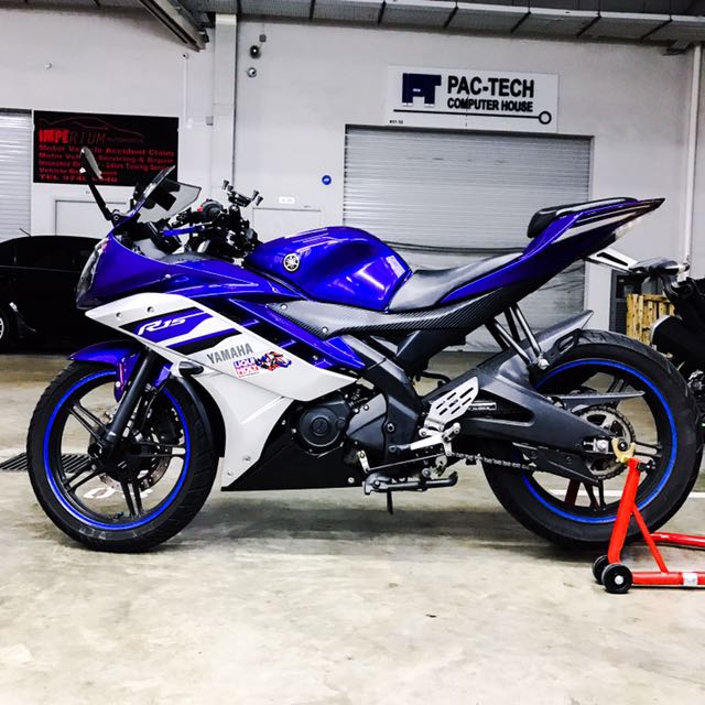 Yamaha r15 v2 2014 model outlet