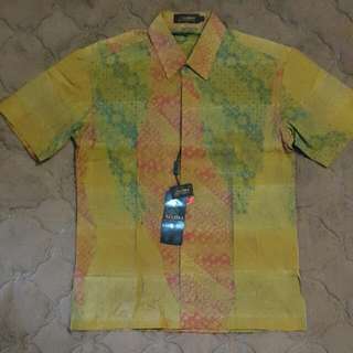(Kategori: ) berada di . Dikirim oleh crazy4branded (ID iklan 98103295, Gambar 1). Deskripsi: .