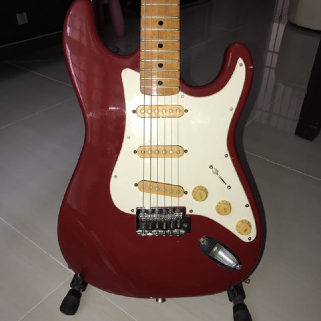 Squier stratocaster korea hot sale 1989