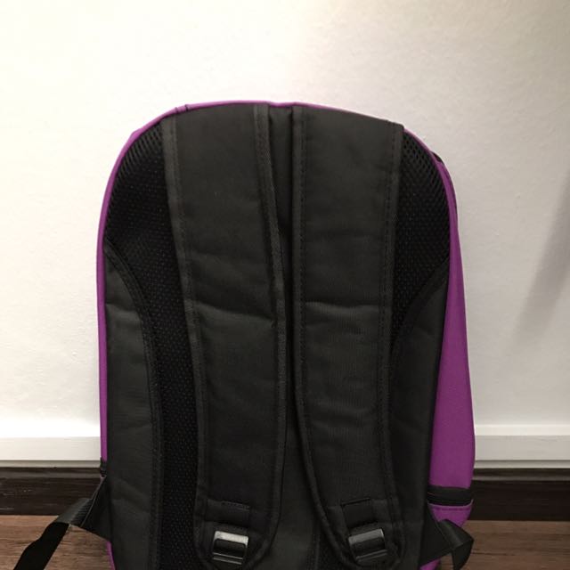 Backpack (Category: Babies & Kids Fashion) located in Singapore. Submitted by scope38clare (Listing ID 98014993, Image 2). Description: .