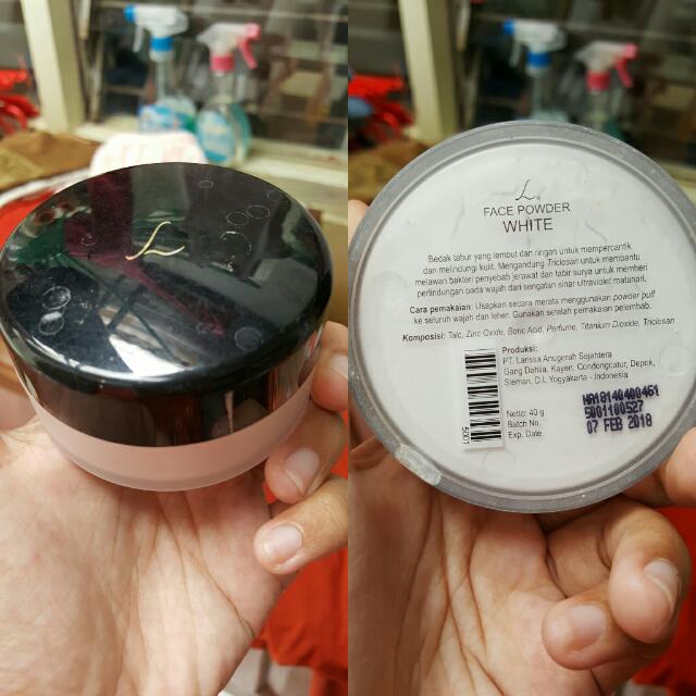 Bedak Tabur By Larissa Aesthetic Center Kesehatan Kecantikan Rias Wajah Di Carousell